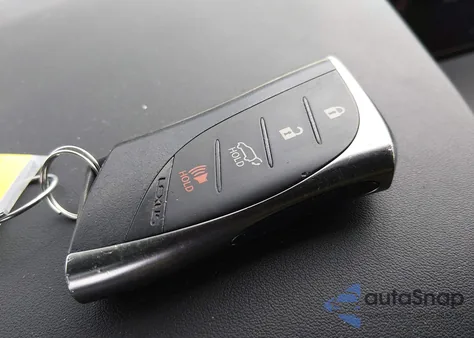 2021 Lexus Ux 250H F Sport z USA, uszkodzony, nr VIN JTHR9JBH2M2039557